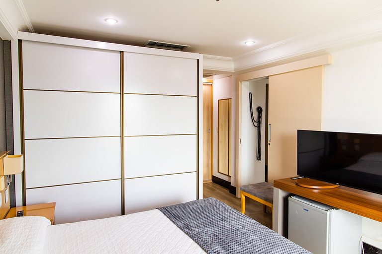 Mediterrâneo Barra Flat - La Pelosa