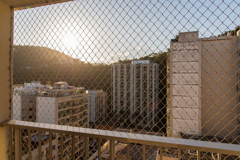 EstrelaDoLeme: 2qt (1 st) c/ 2 vagas em Copacabana