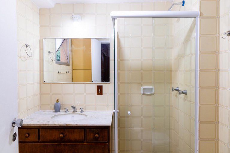 EstrelaDoLeme: 2qt (1 st) c/ 2 vagas em Copacabana