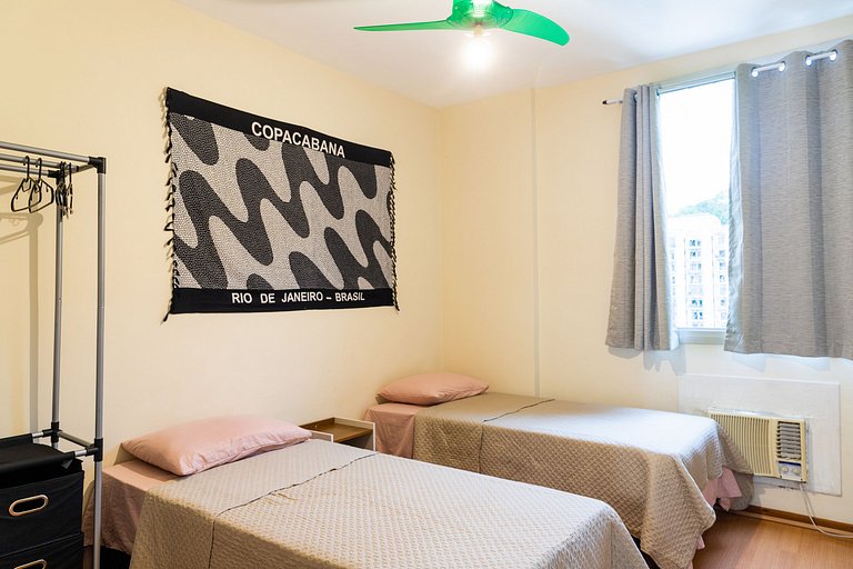 EstrelaDoLeme: 2qt (1 st) c/ 2 vagas em Copacabana