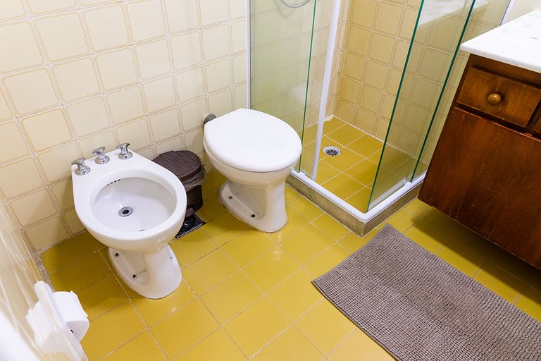 EstrelaDoLeme: 2qt (1 st) c/ 2 vagas em Copacabana