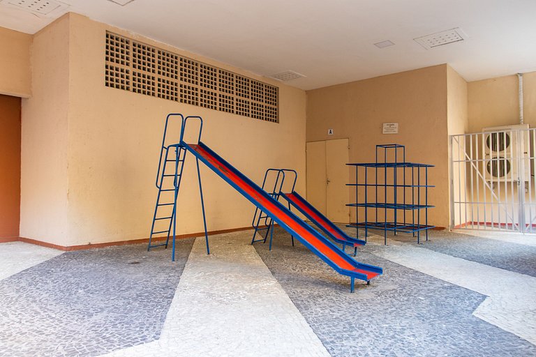 EstrelaDoLeme: 2qt (1 st) c/ 2 vagas em Copacabana