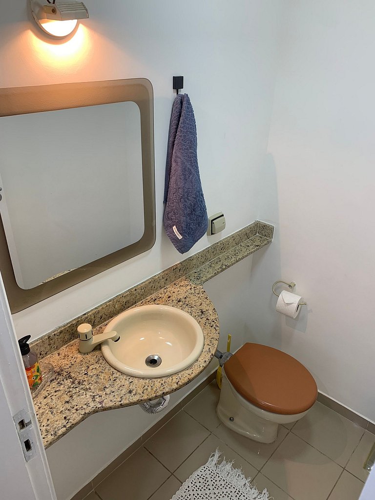 Copanema: 3 quartos c/ garagem em frente ao metrô.