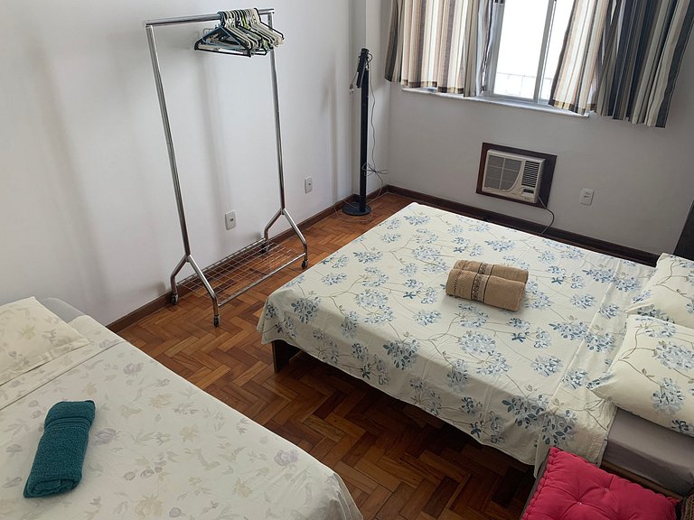 Copanema: 3 quartos c/ garagem em frente ao metrô.