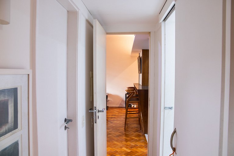 Quintal Ipanema: apto c/ pátio privado no Arpoador