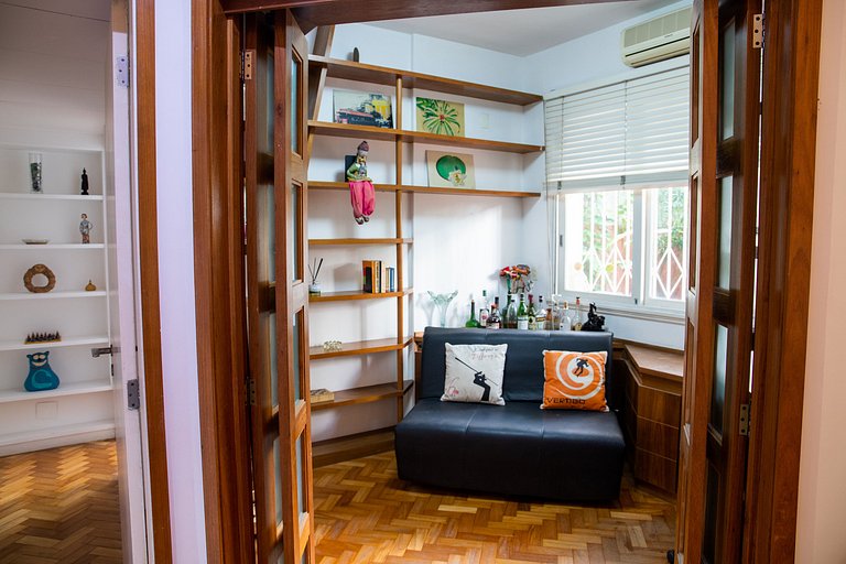 Quintal Ipanema: apto c/ pátio privado no Arpoador