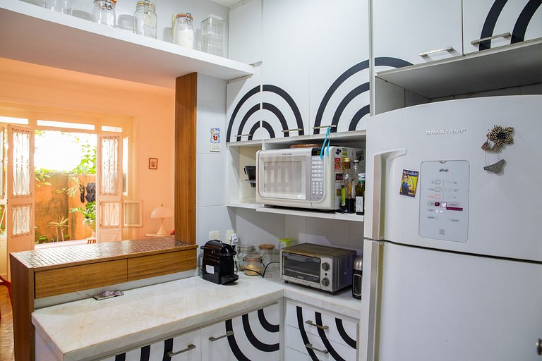 Quintal Ipanema: apto c/ pátio privado no Arpoador