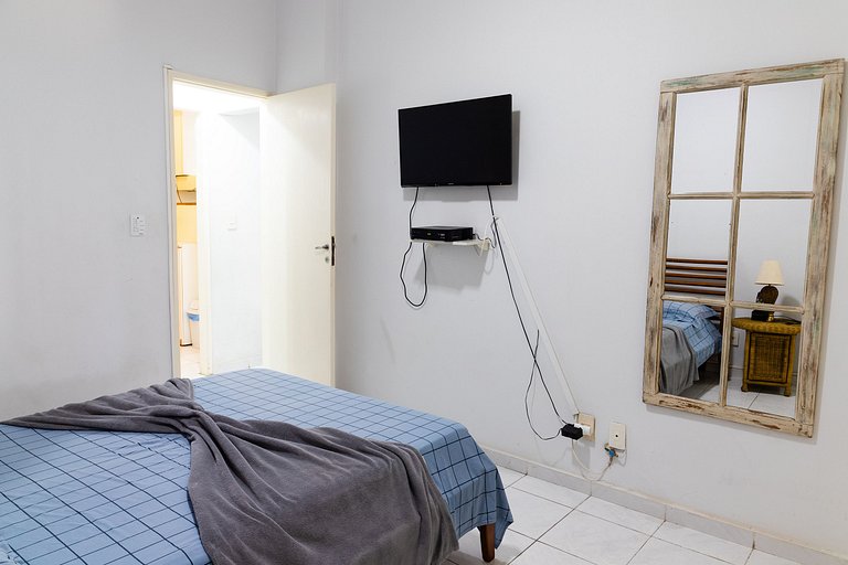 Leblon: praia, metrô na porta e vaga na garagem!