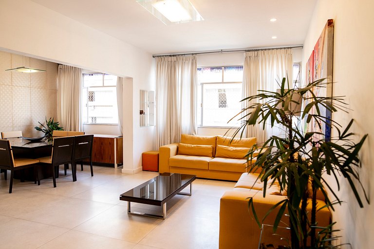 Santa Clara Clareô: espaçoso 3 qts em Copacabana