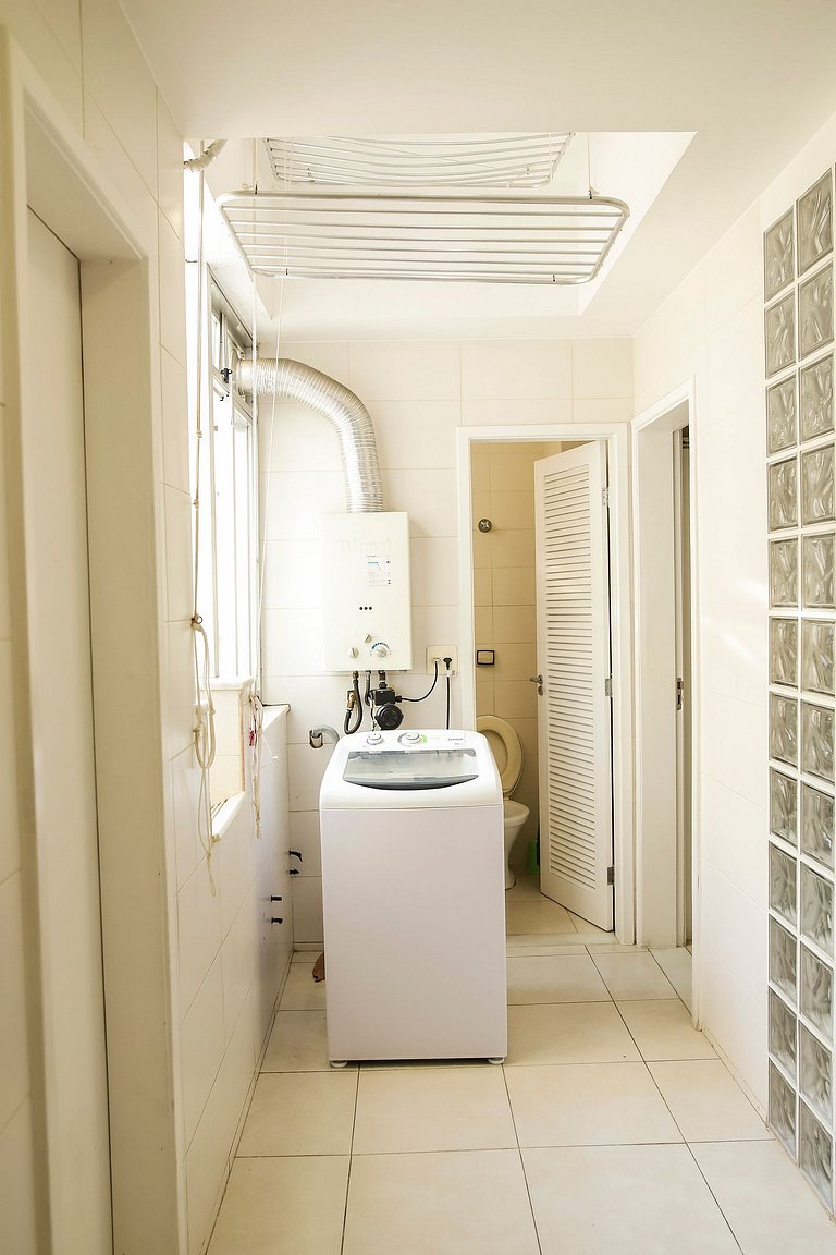 Santa Clara Clareô: espaçoso 3 qts em Copacabana