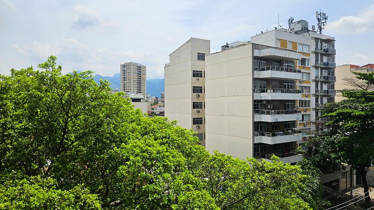 AconchegoMaracanã: 3 qts (1 esc); vaga na garagem!