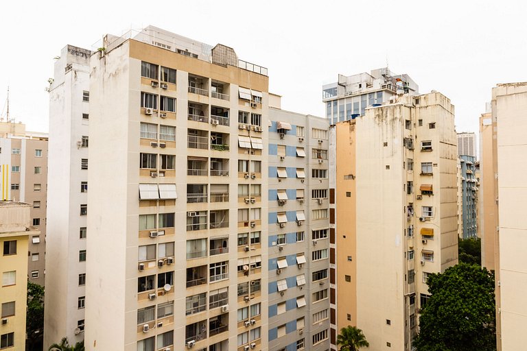 Copacabana Easy Stay: Funcional e Bem Localizado!