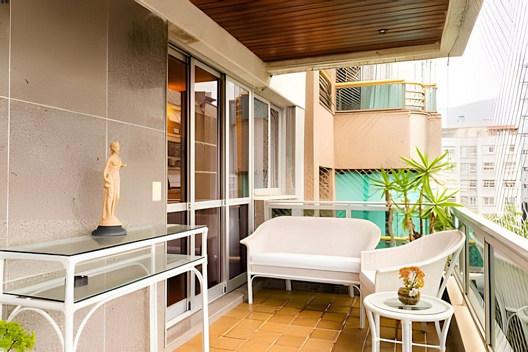 Leblon Elegance: 3 qts (1esc rev), varanda e 2 vgs