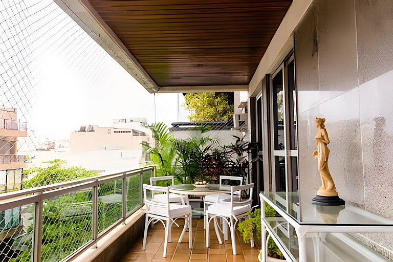 Leblon Elegance: 3 qts (1esc rev), varanda e 2 vgs