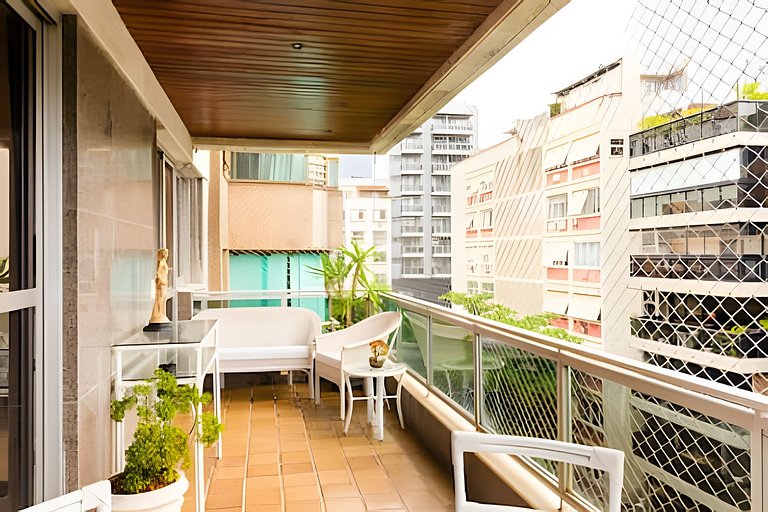 Leblon Elegance: 3 qts (1esc rev), varanda e 2 vgs