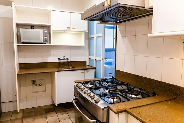 Leblon Elegance: 3 qts (1esc rev), varanda e 2 vgs