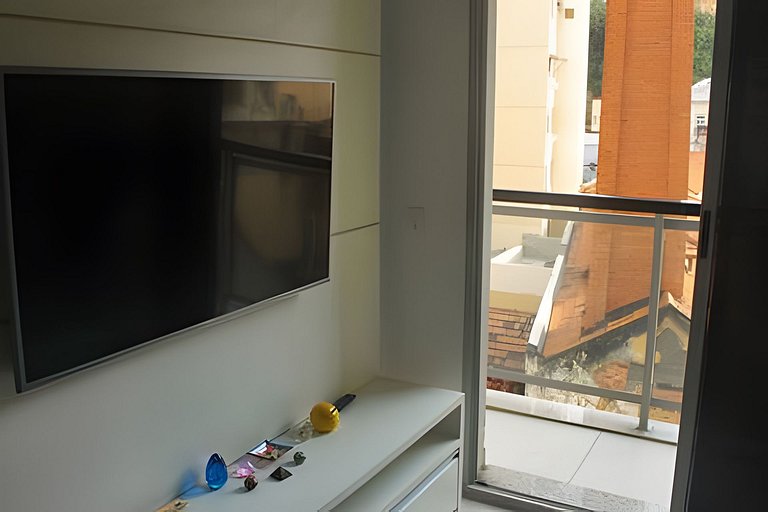 Lapa Mood: confortável quarto e sala com piscina!