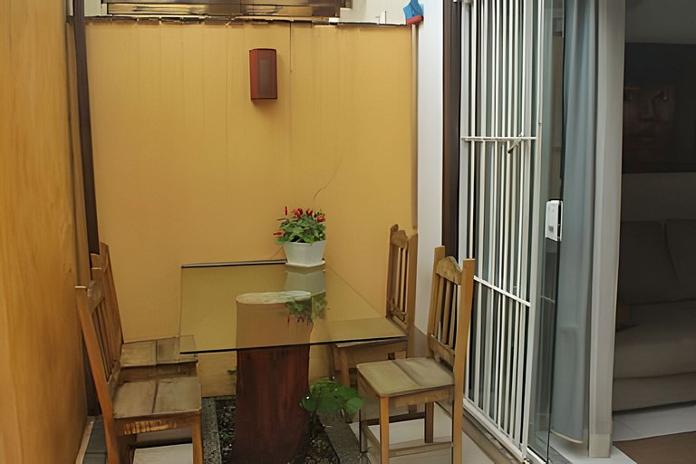 Búzios Bangaloo: c/ vaga a 5 min da Rua das Pedras