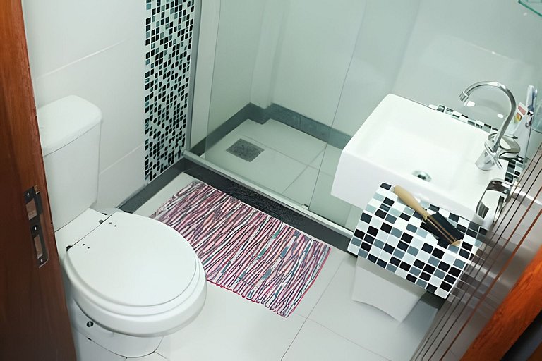 Búzios Bangaloo: c/ vaga a 5 min da Rua das Pedras