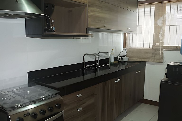 Búzios Bangaloo: c/ vaga a 5 min da Rua das Pedras