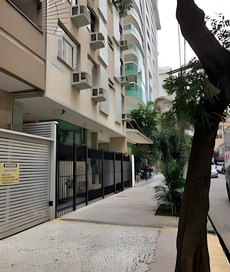 Icaraí Vibes: moderno, confortável 2qts c/ garagem