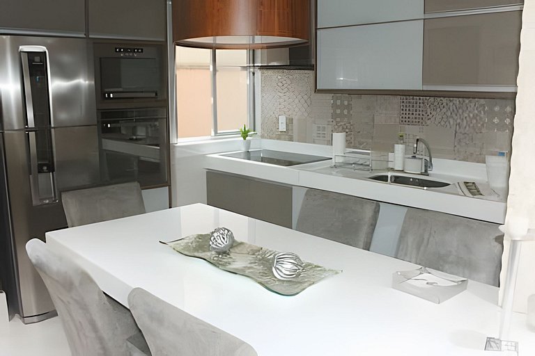 Icaraí Vibes: moderno, confortável 2qts c/ garagem