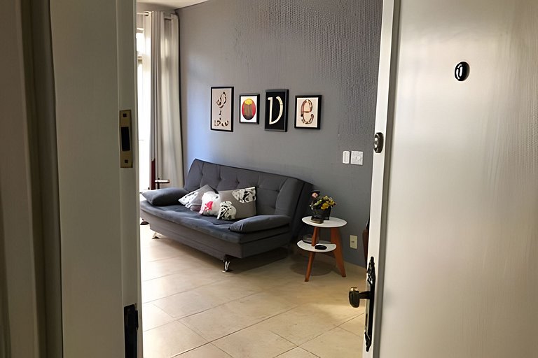 Vila Tijuca: 2 qts (1 suíte) c/ vaga na garagem