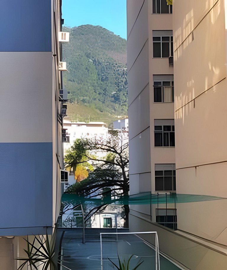 VilaTijuca: 2 quartos (1 suíte) c/ vaga na garagem