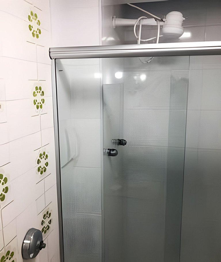 VilaTijuca: 2 quartos (1 suíte) c/ vaga na garagem