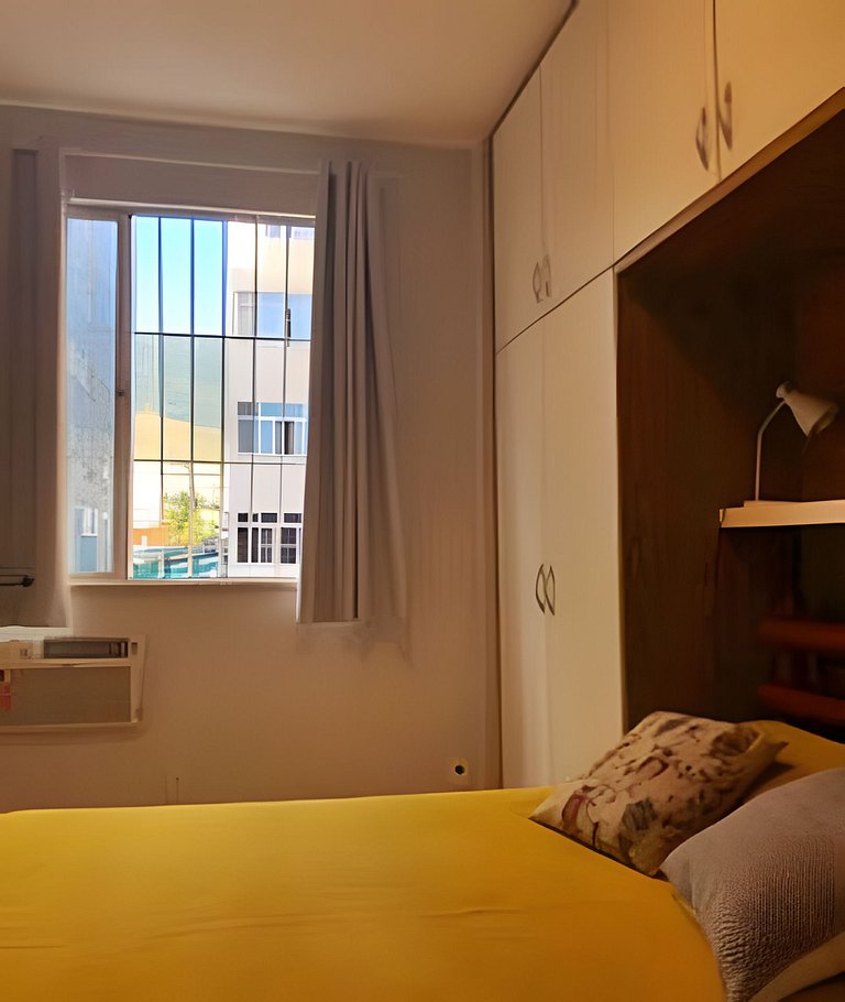 VilaTijuca: 2 quartos (1 suíte) c/ vaga na garagem