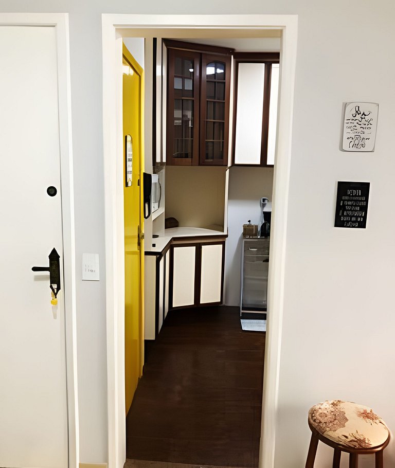 VilaTijuca: 2 quartos (1 suíte) c/ vaga na garagem