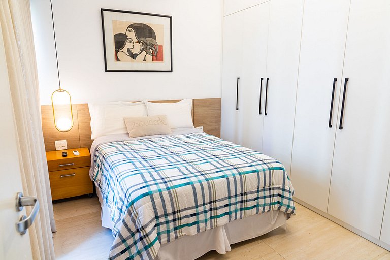 Copacabana Breeze Tropical Balcony