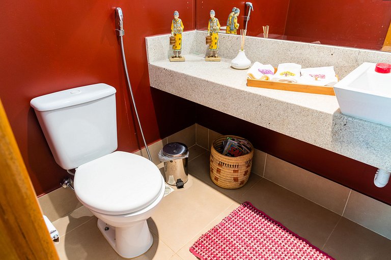 Refúgio Colonial: 4 suítes, piscina e área gourmet