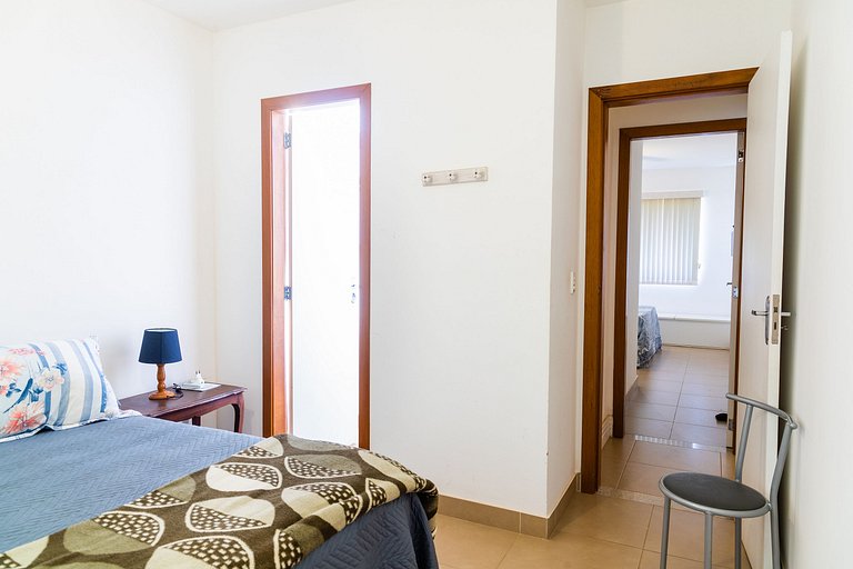 Refúgio Colonial: 4 suítes, piscina e área gourmet