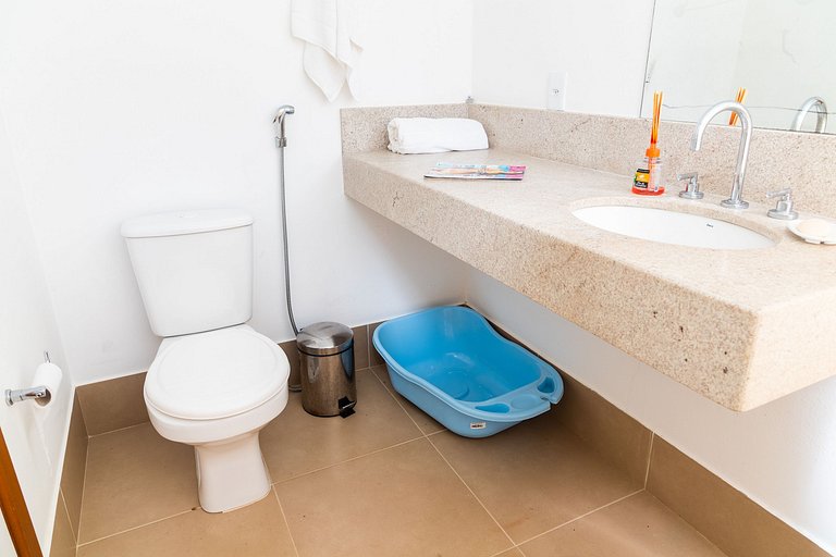 Refúgio Colonial: 4 suítes, piscina e área gourmet