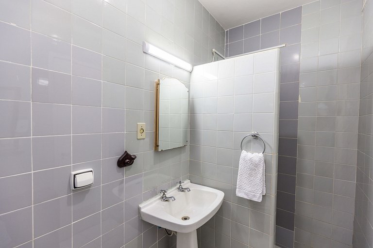 Santa Clara Copacabana Style: localização e espaço