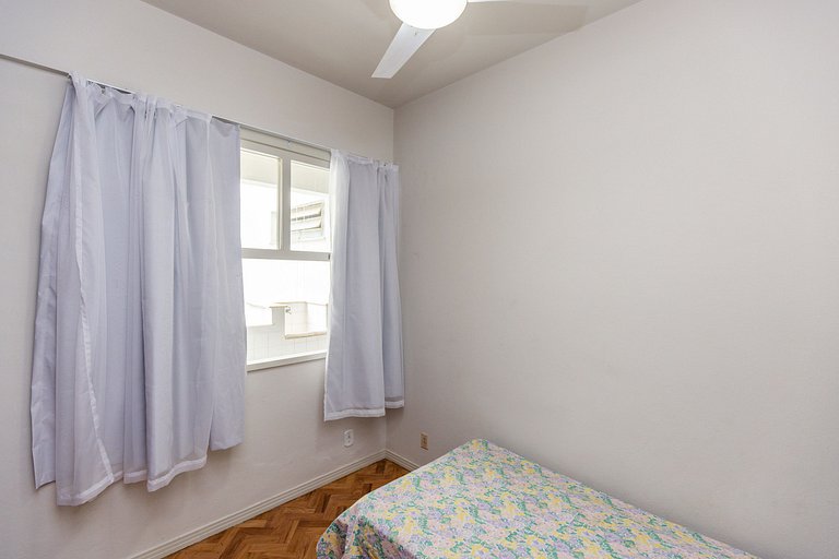 Santa Clara Copacabana Style: localização e espaço