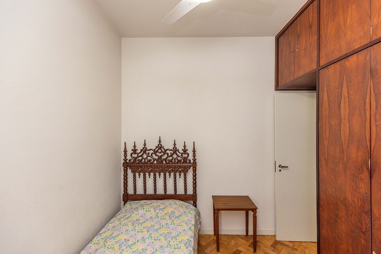 Santa Clara Copacabana Style: localização e espaço