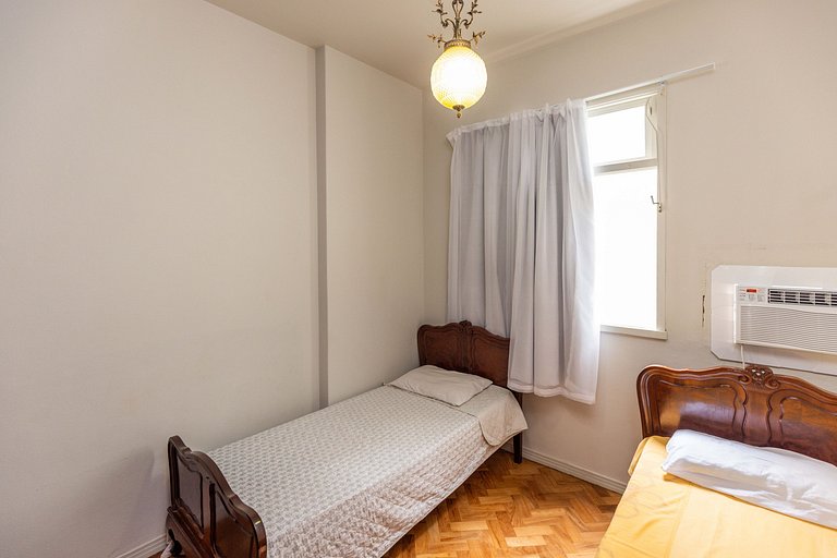 Santa Clara Copacabana Style: localização e espaço