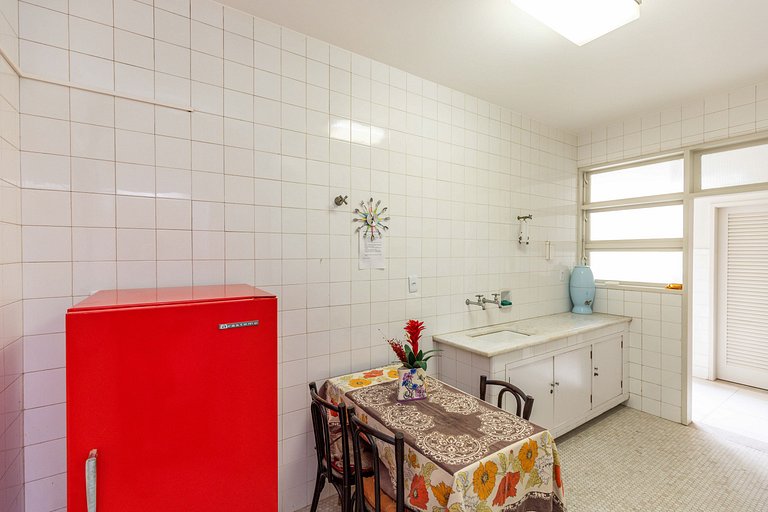 Santa Clara Copacabana Style: localização e espaço