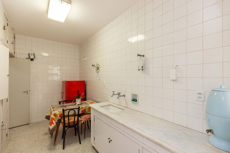 Santa Clara Copacabana Style: localização e espaço