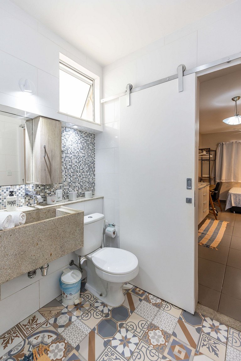 Teto Verde: Estúdio na Tijuca com Metrô na Porta!