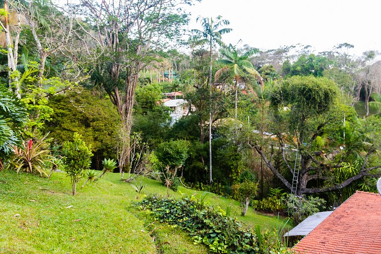 Refúgio em Araras: natureza, conforto e piscina!