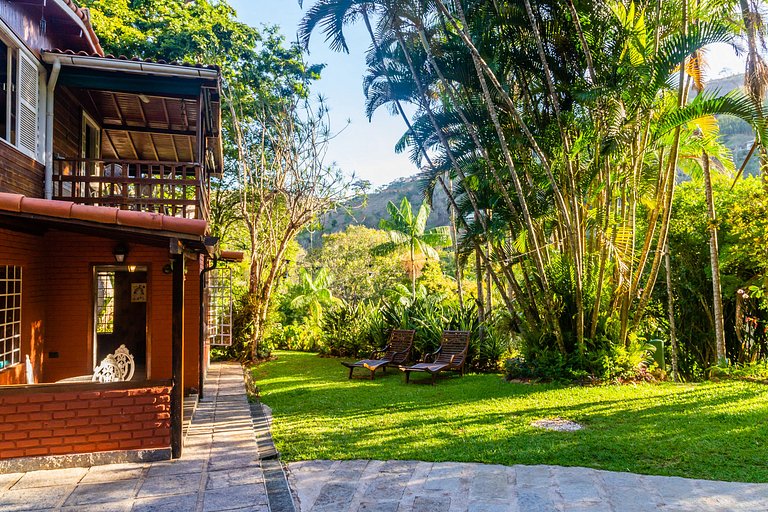 Refúgio em Araras: natureza, conforto e piscina!