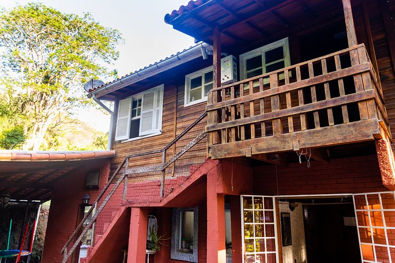 Refúgio em Araras: natureza, conforto e piscina!