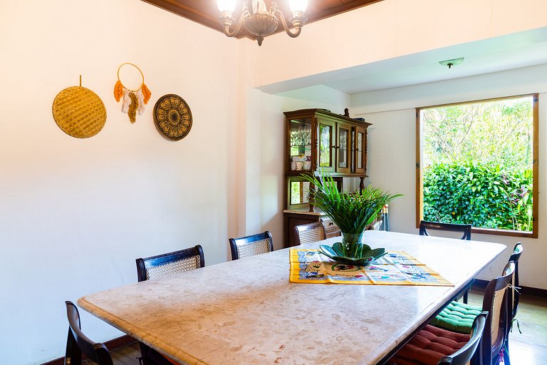 Refúgio em Araras: natureza, conforto e piscina!