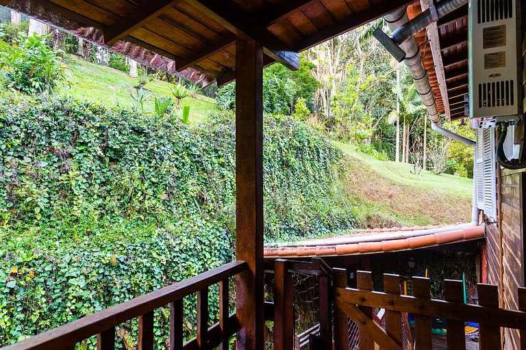 Refúgio em Araras: natureza, conforto e piscina!