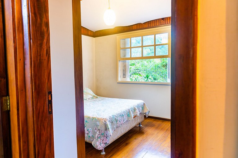 Refúgio em Araras: natureza, conforto e piscina!