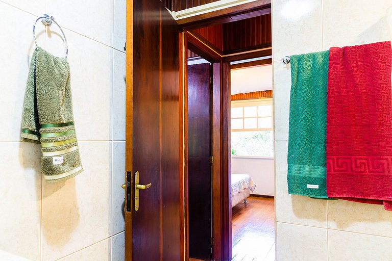 Refúgio em Araras: natureza, conforto e piscina!