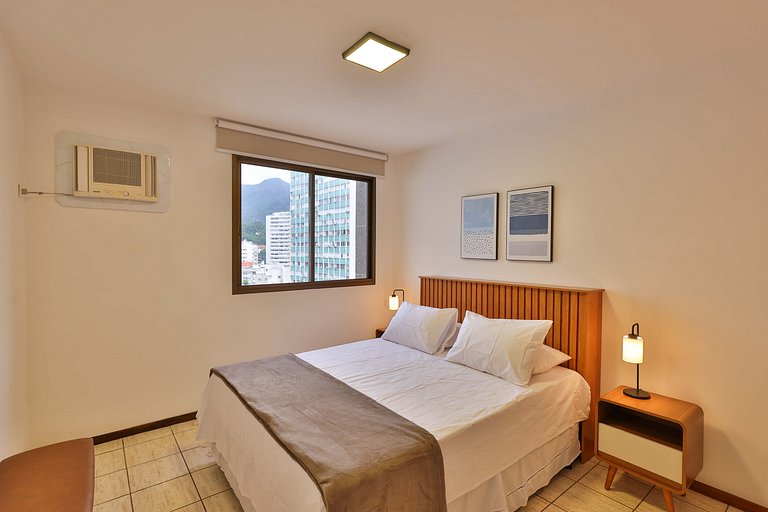 Leblon Breeze: praia, piscina, garagem e metrô!